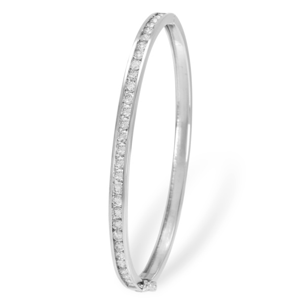 ユキザキセレクトジュエリー　18k.ダイヤバングル ユキザキセレクトジュエリー(YUKIZAKI SELECT JEWELRY) バングルの通販